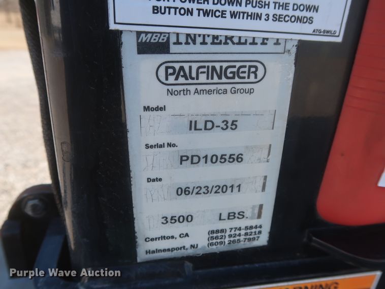 image for item HK9713 2012 Kenworth T370  box truck