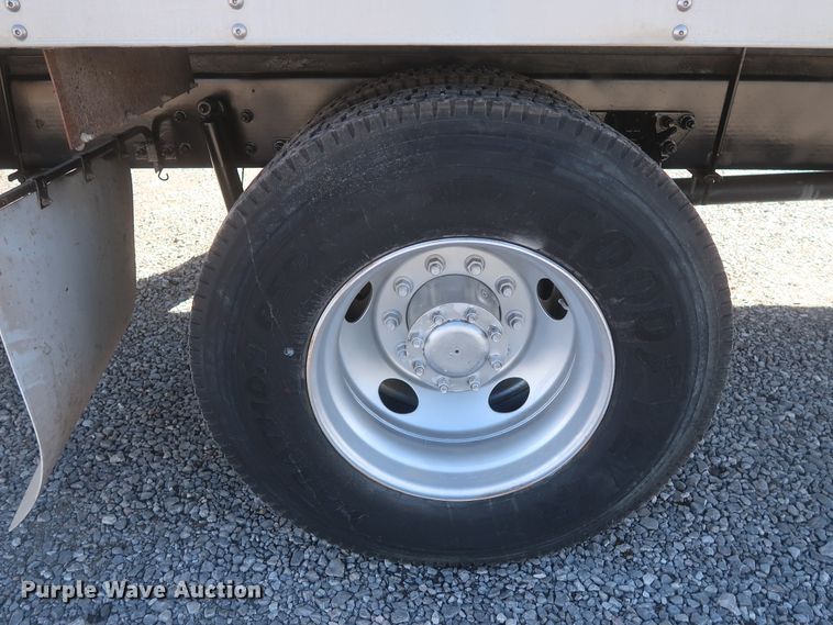 image for item HK9713 2012 Kenworth T370  box truck