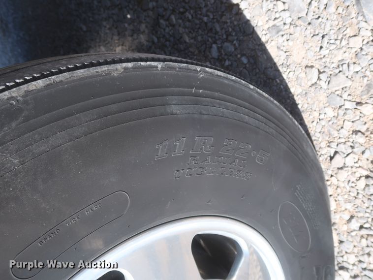 image for item HK9713 2012 Kenworth T370  box truck