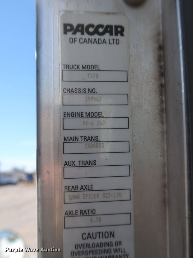 image for item HK9713 2012 Kenworth T370  box truck