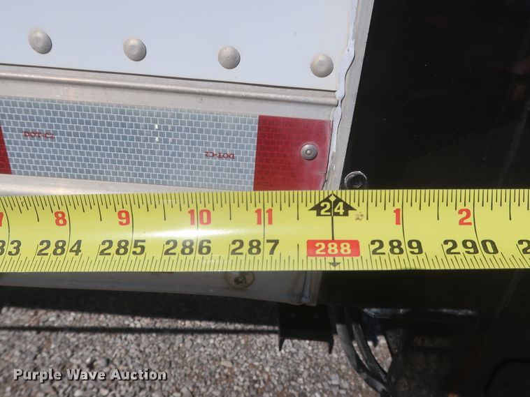 image for item HK9713 2012 Kenworth T370  box truck