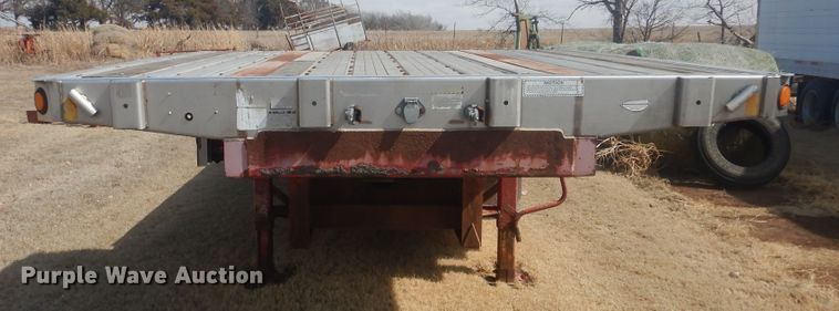 image for item HL9655 2002 Fontaine IDFT-7-7053ASP drop deck trailer