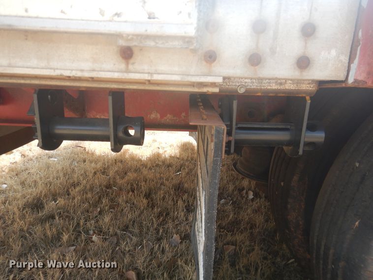 image for item HL9655 2002 Fontaine IDFT-7-7053ASP drop deck trailer