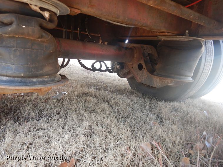 image for item HL9655 2002 Fontaine IDFT-7-7053ASP drop deck trailer