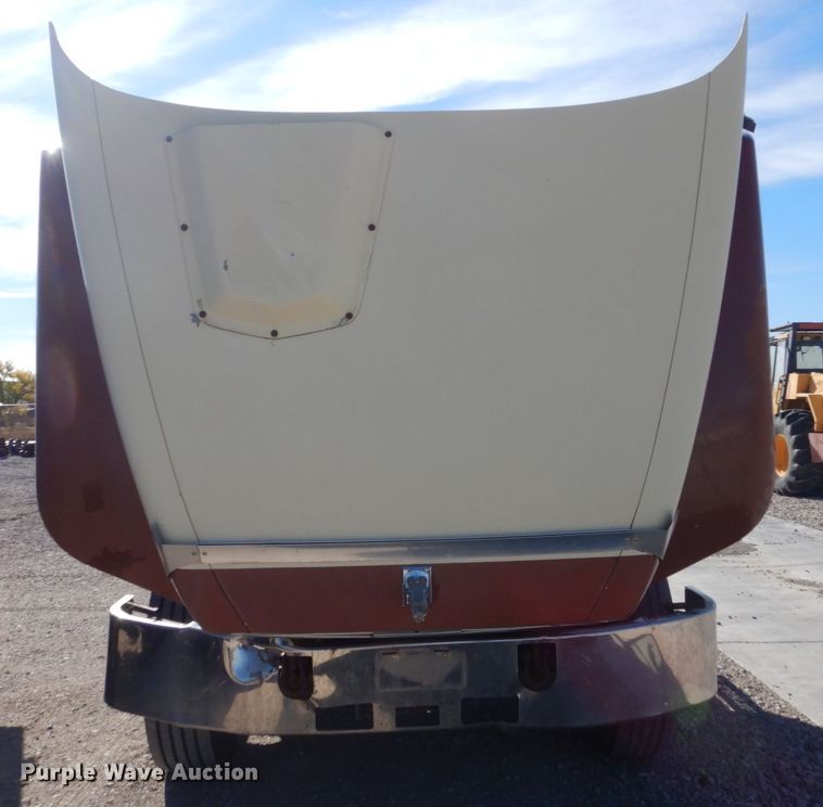 image for item HS9365 1998 Mack CH613  semi truck