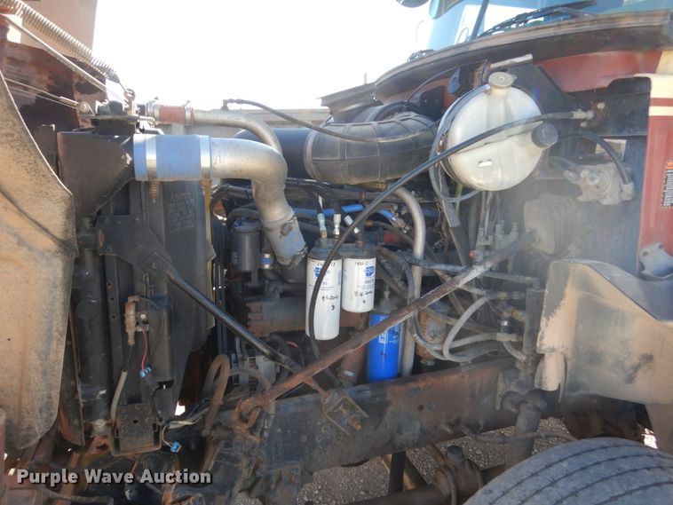 image for item HS9365 1998 Mack CH613  semi truck