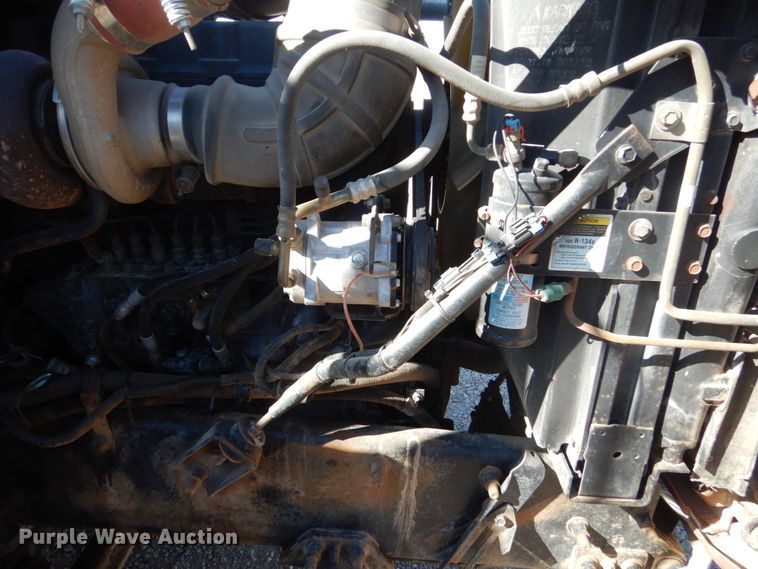 image for item HS9365 1998 Mack CH613  semi truck