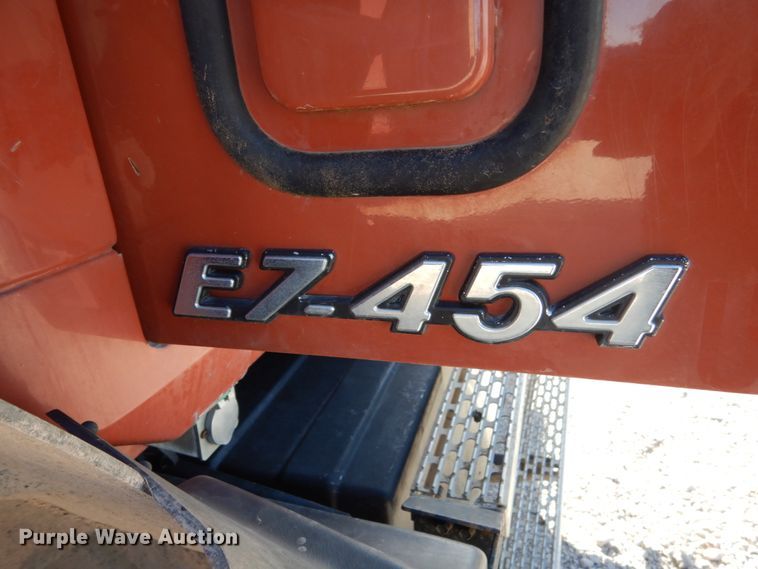 image for item HS9365 1998 Mack CH613  semi truck