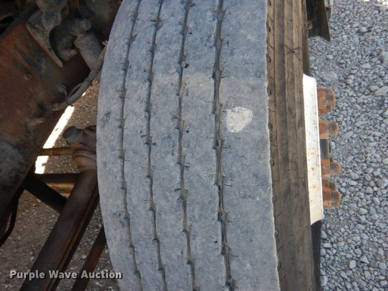 image for item HS9365 1998 Mack CH613  semi truck