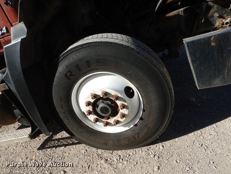 image for item HS9365 1998 Mack CH613  semi truck