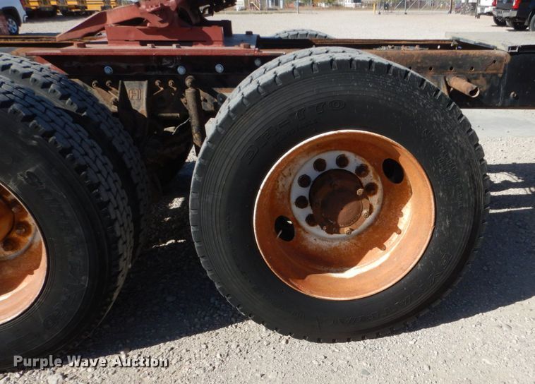 image for item HS9365 1998 Mack CH613  semi truck