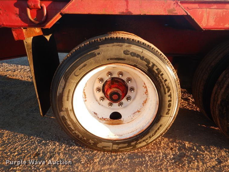 image for item HW9800 2001 Viking VDRR53100 drop deck equipment trailer