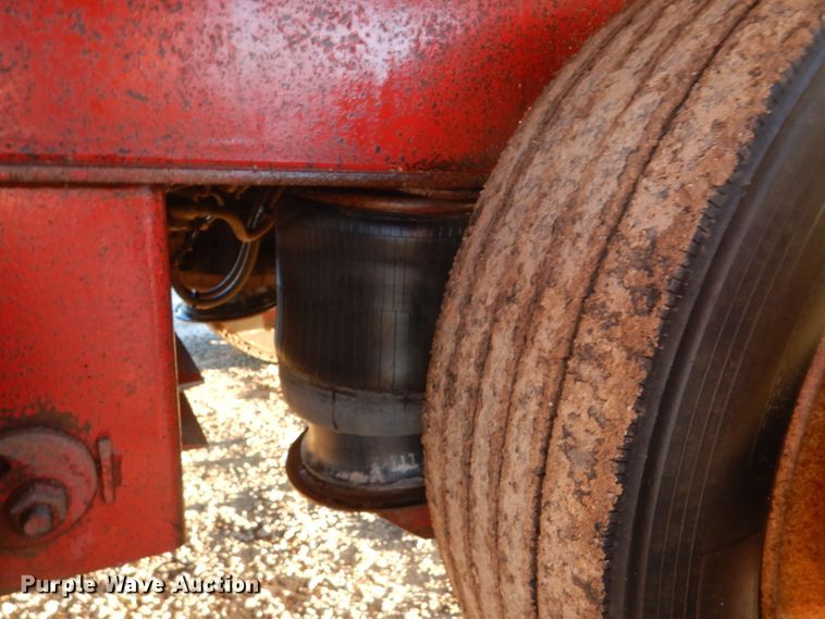 image for item HW9800 2001 Viking VDRR53100 drop deck equipment trailer