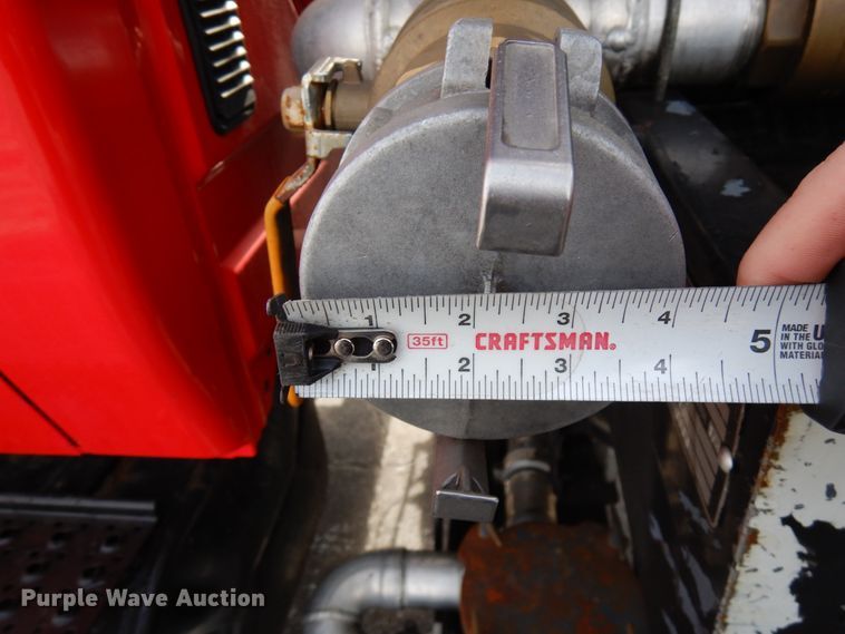 image for item HX9561 2007 International 4400  tank truck