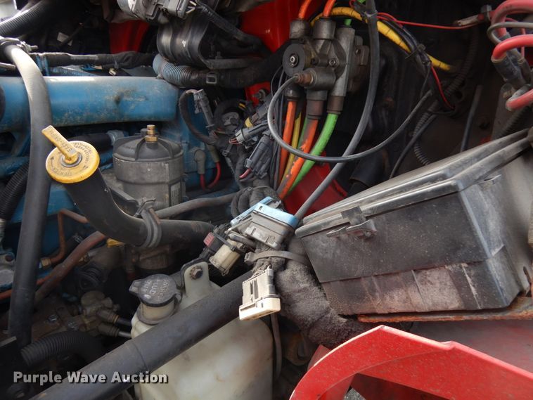 image for item HX9561 2007 International 4400  tank truck