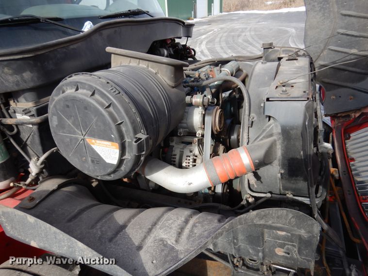 image for item HX9561 2007 International 4400  tank truck