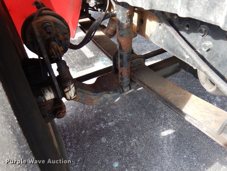 image for item HX9561 2007 International 4400  tank truck