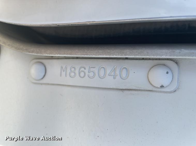 image for item HX9818 2001 Kenworth T300  flatbed truck