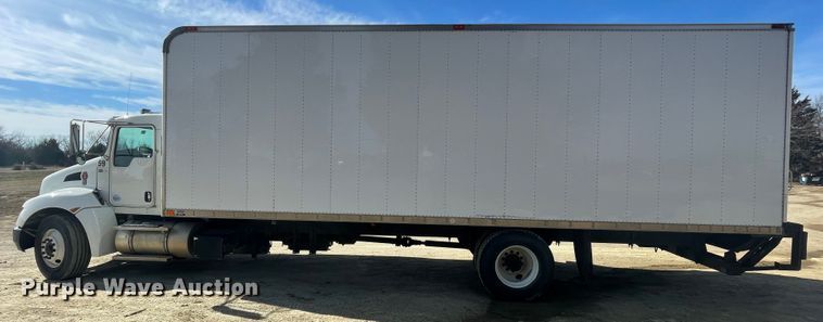 image for item HX9829 2015 Kenworth T370  box truck