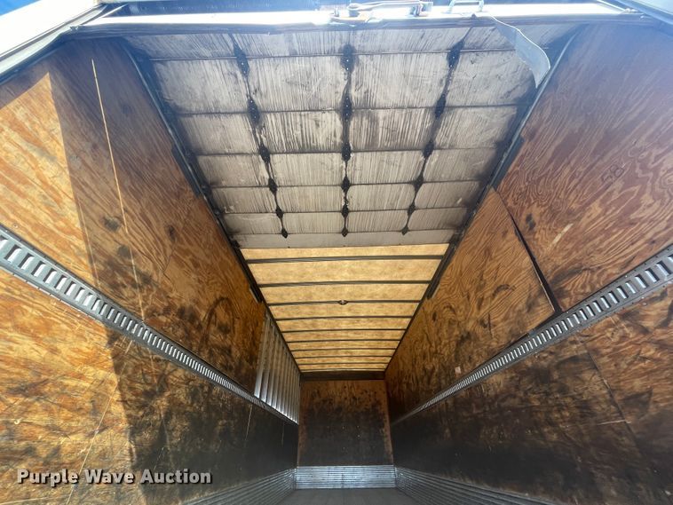 image for item HX9830 2015 Kenworth T370  box truck