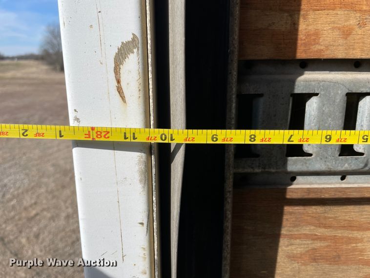 image for item HX9830 2015 Kenworth T370  box truck