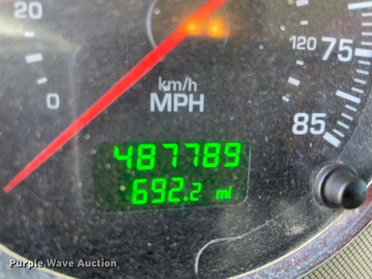 image for item HX9831 2016 Kenworth T370  box truck