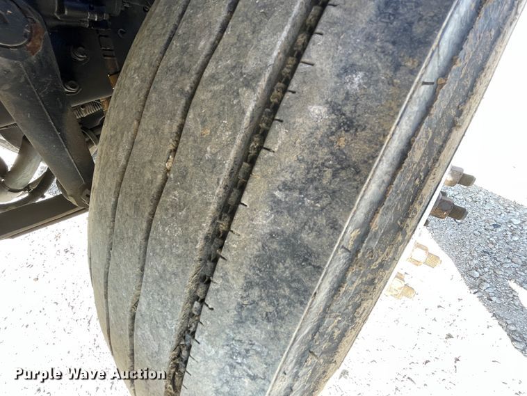 image for item HX9831 2016 Kenworth T370  box truck