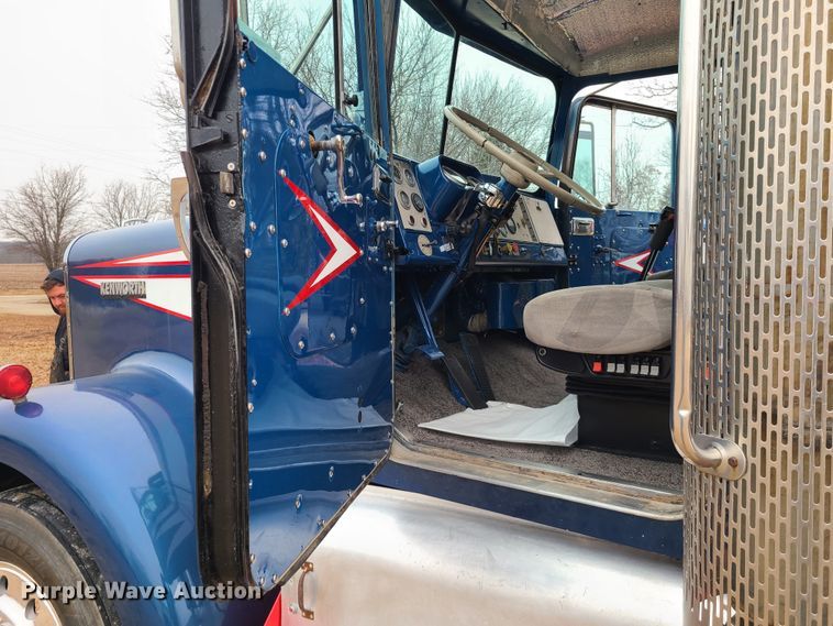 image for item IA9246 1966 Kenworth W-923  semi truck