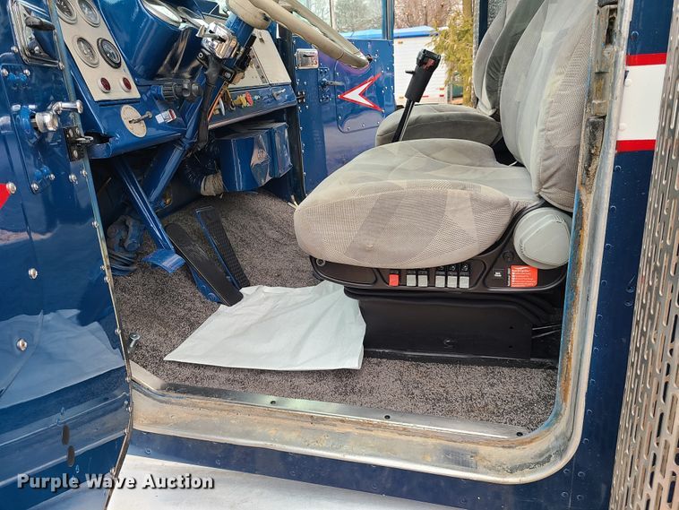 image for item IA9246 1966 Kenworth W-923  semi truck