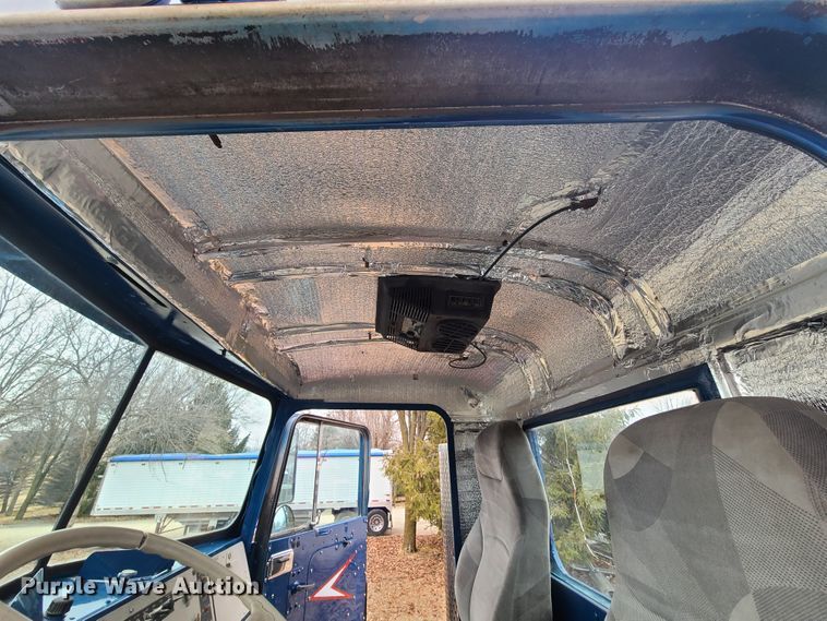 image for item IA9246 1966 Kenworth W-923  semi truck