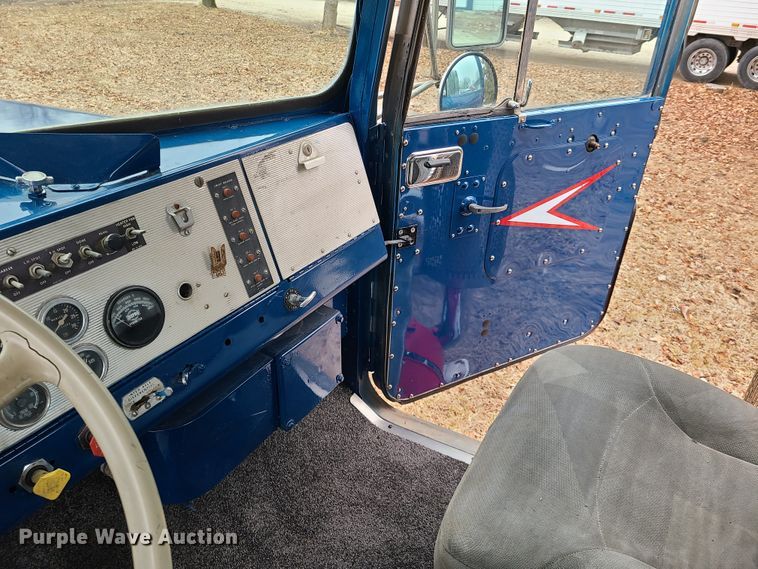 image for item IA9246 1966 Kenworth W-923  semi truck