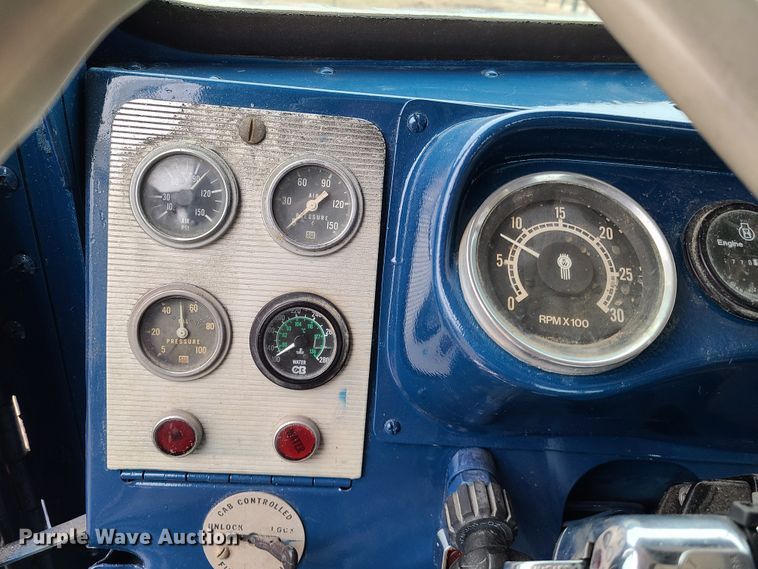 image for item IA9246 1966 Kenworth W-923  semi truck