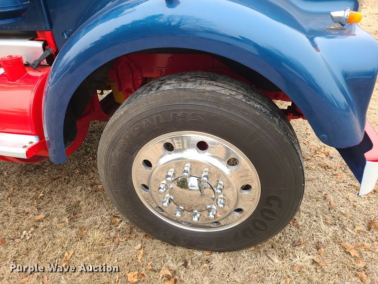 image for item IA9246 1966 Kenworth W-923  semi truck