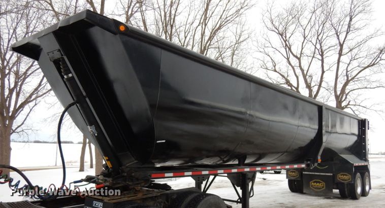 image for item IA9351 2009 MAC SE end dump trailer