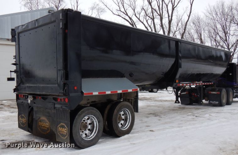 image for item IA9351 2009 MAC SE end dump trailer