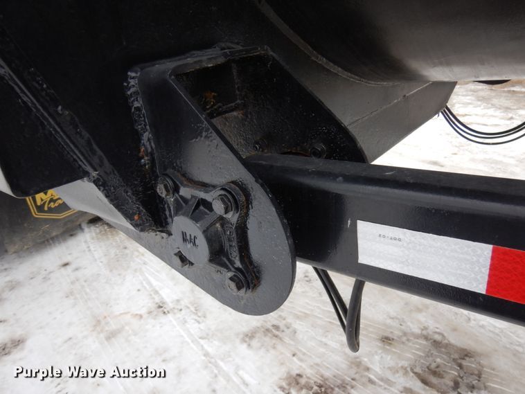 image for item IA9351 2009 MAC SE end dump trailer