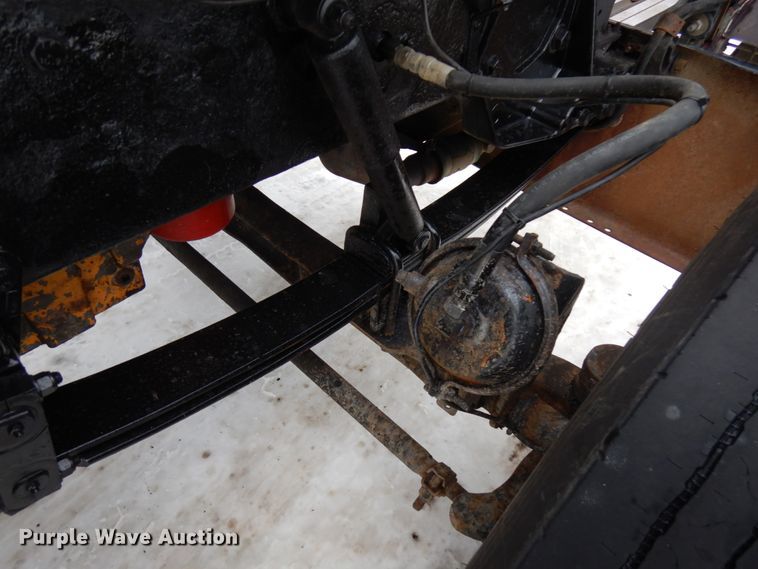 image for item IA9352 1999 Peterbilt 379  semi truck