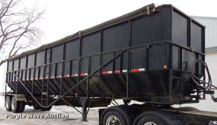 image for item IA9353 1999 Trinity live bottom trailer