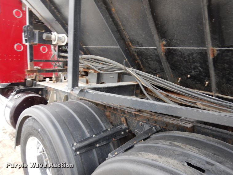 image for item IA9353 1999 Trinity live bottom trailer