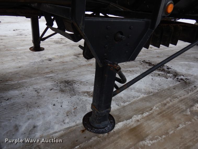 image for item IA9353 1999 Trinity live bottom trailer