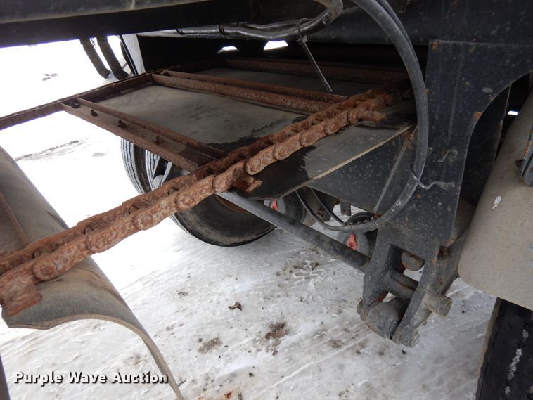 image for item IA9353 1999 Trinity live bottom trailer