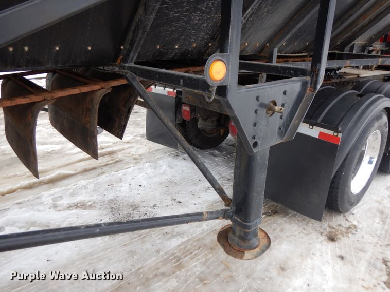 image for item IA9353 1999 Trinity live bottom trailer