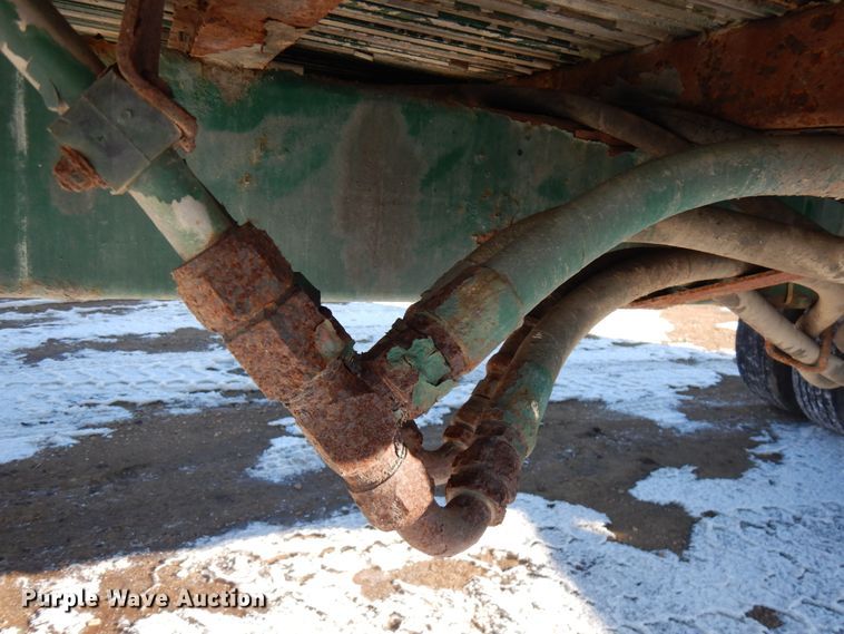 image for item IA9365 1998 Wilkens 45108CC walking floor trailer