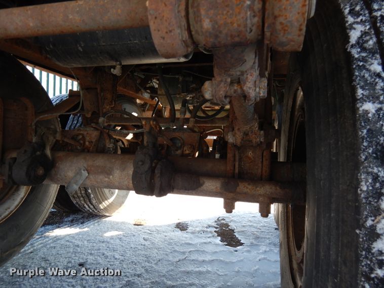 image for item IA9365 1998 Wilkens 45108CC walking floor trailer