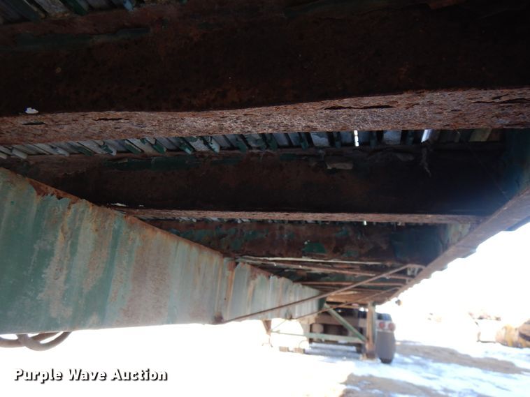 image for item IA9365 1998 Wilkens 45108CC walking floor trailer