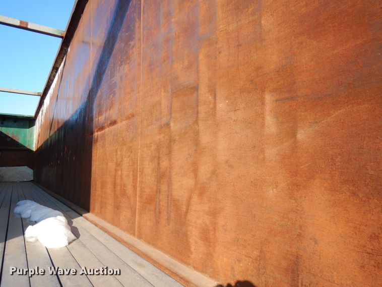 image for item IA9365 1998 Wilkens 45108CC walking floor trailer