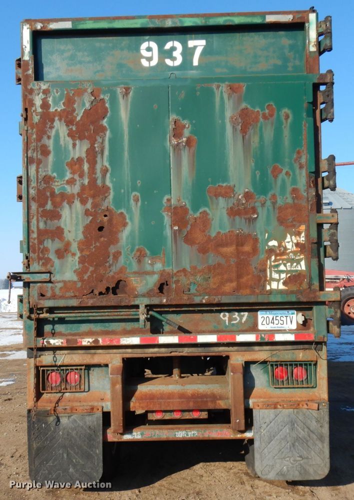 image for item IA9366 1999 Wilkens 45108CC walking floor trailer