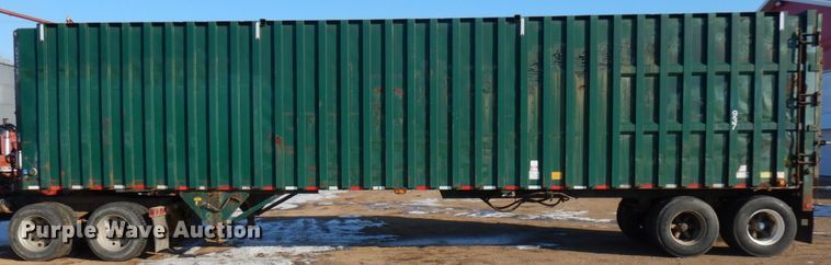 image for item IA9366 1999 Wilkens 45108CC walking floor trailer