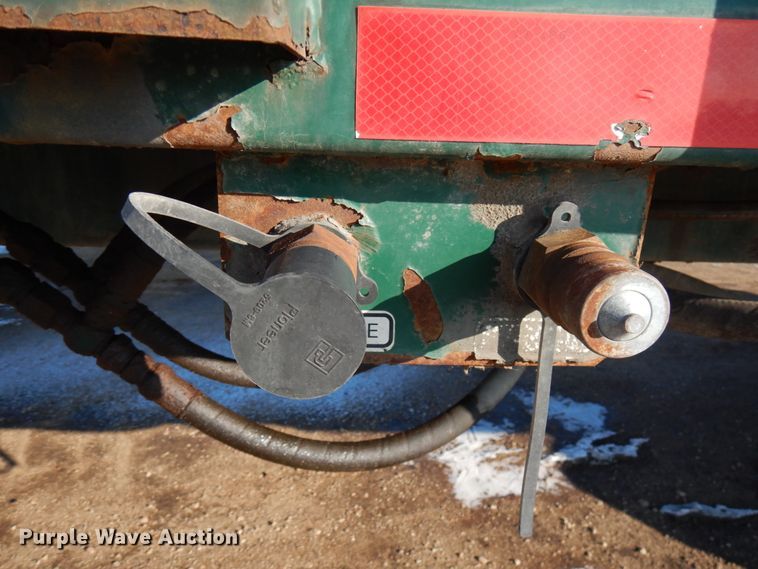 image for item IA9366 1999 Wilkens 45108CC walking floor trailer