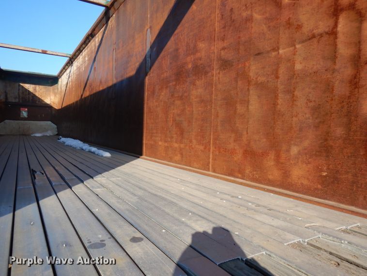 image for item IA9366 1999 Wilkens 45108CC walking floor trailer